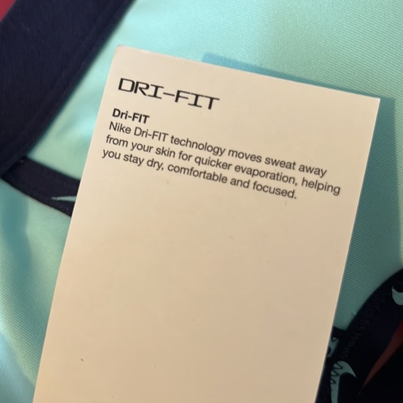 NWT Nike Dri-Fit Sports Bra - Picture 4 of 5